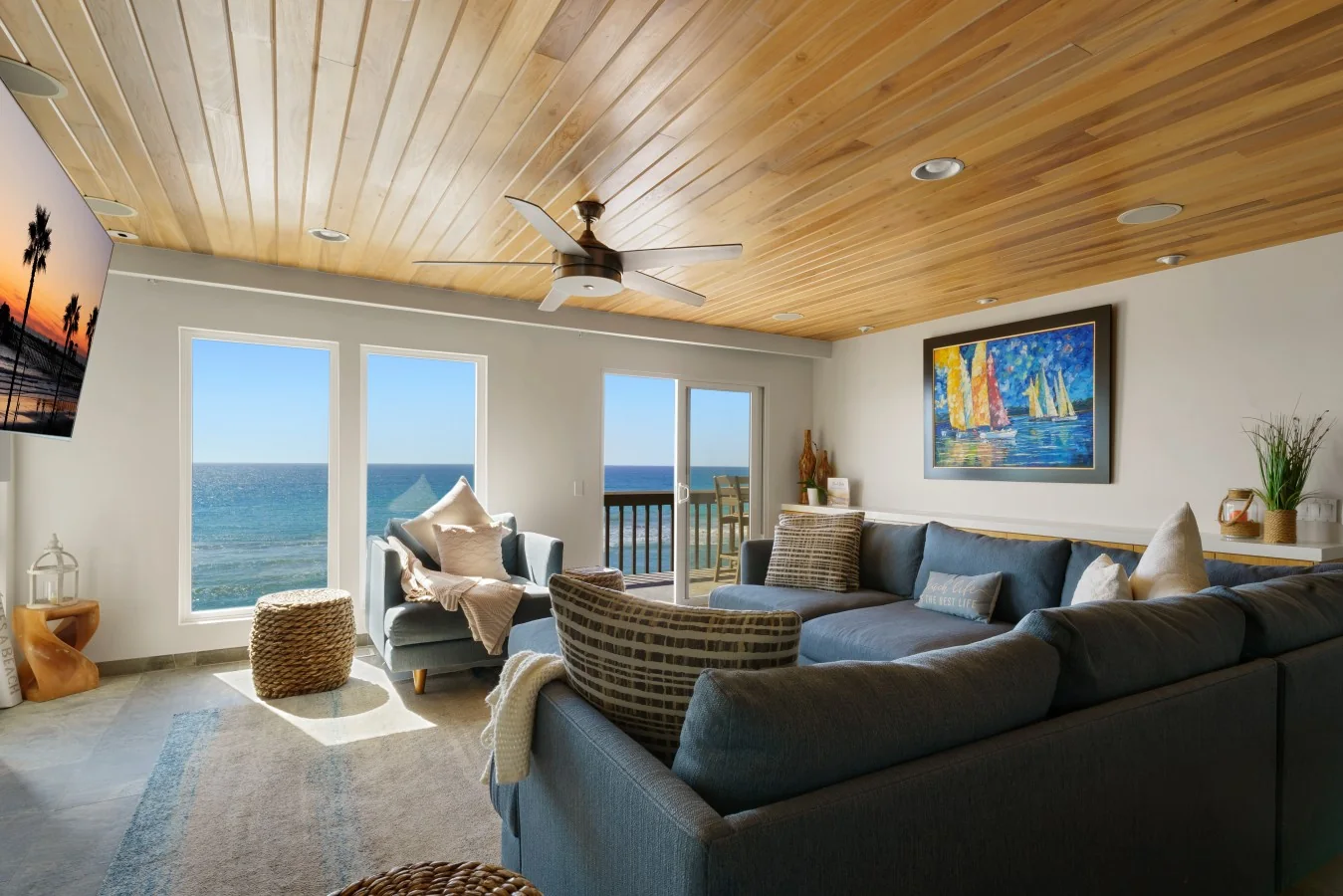 Beach Baby, Oceanfront Escape gallery photo 2